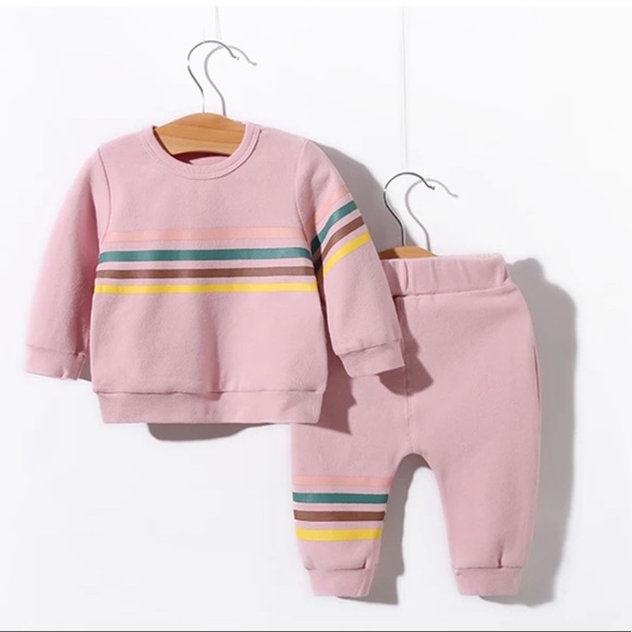 Other - 9-12M baby girl Lounge set